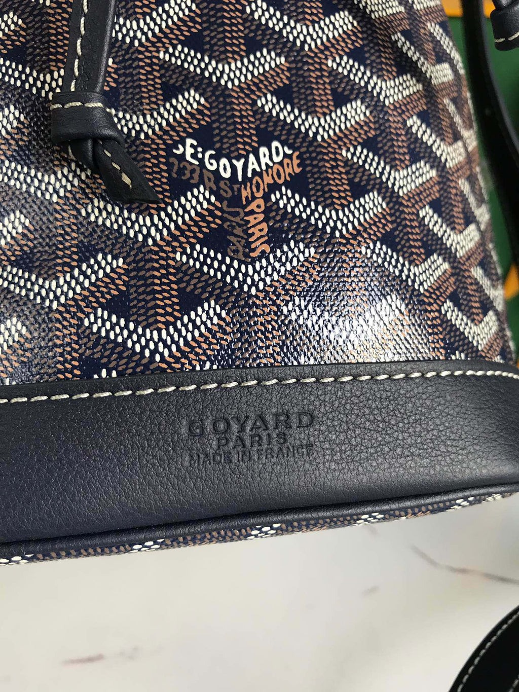 PETIT FLOT BUCKET BAG 22 IN NAVY BLUE GOYARDINE CANVAS AND LAMBSKIN TRIM