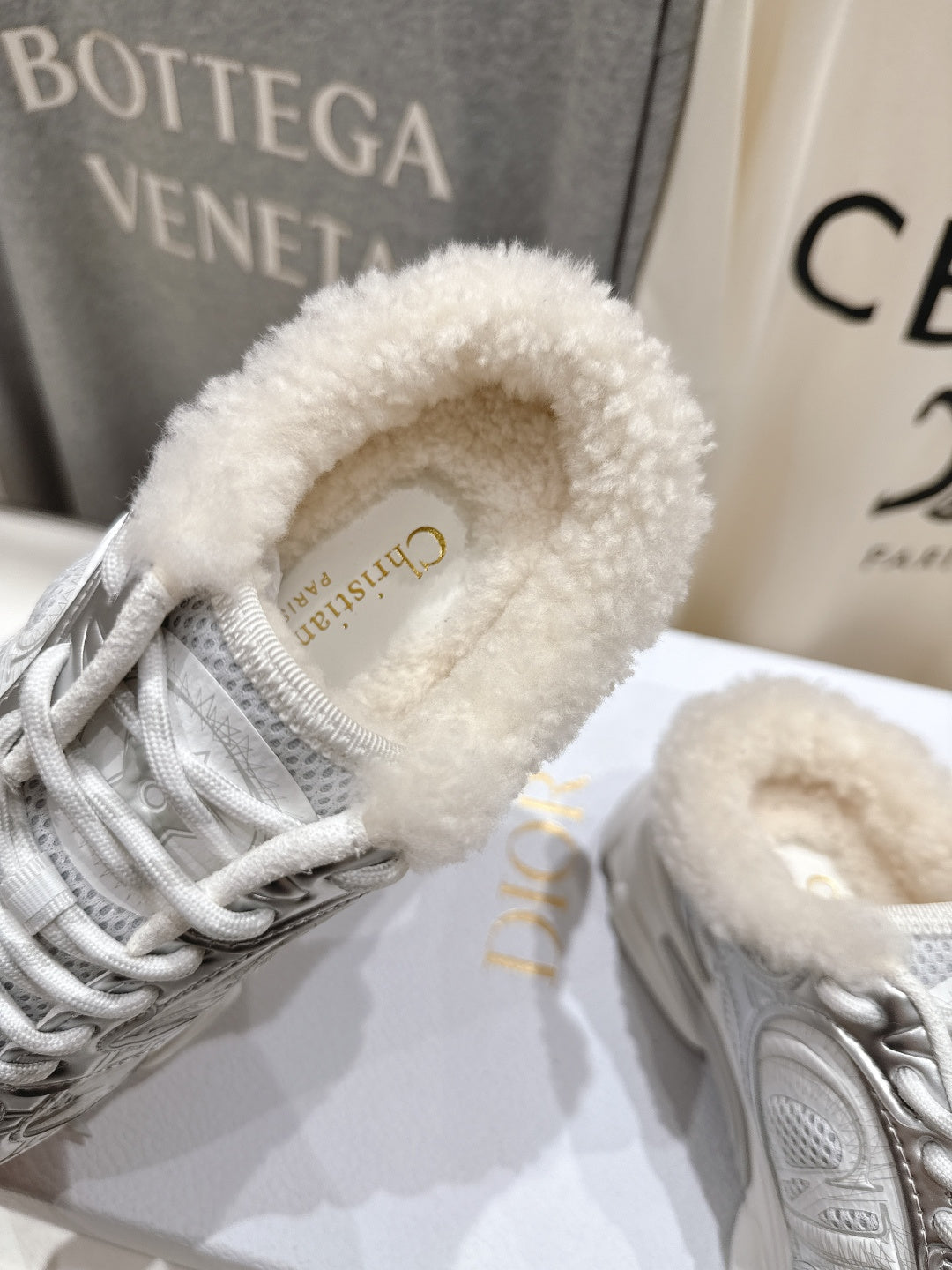 DIOR CHRONO SNEAKER 25S IN SILVER MIX WHITE LAMBSKIN AND MESH FABRIC STYLE 5