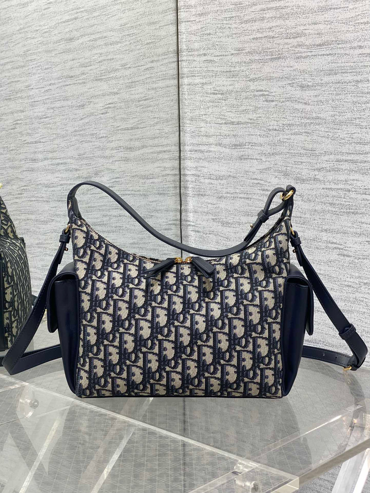 DIOR 25S MEDIUM D-DREAM BAG 24 IN BLUE  OBLIQUE JACQUARD AND SMOOTH CALFSKIN