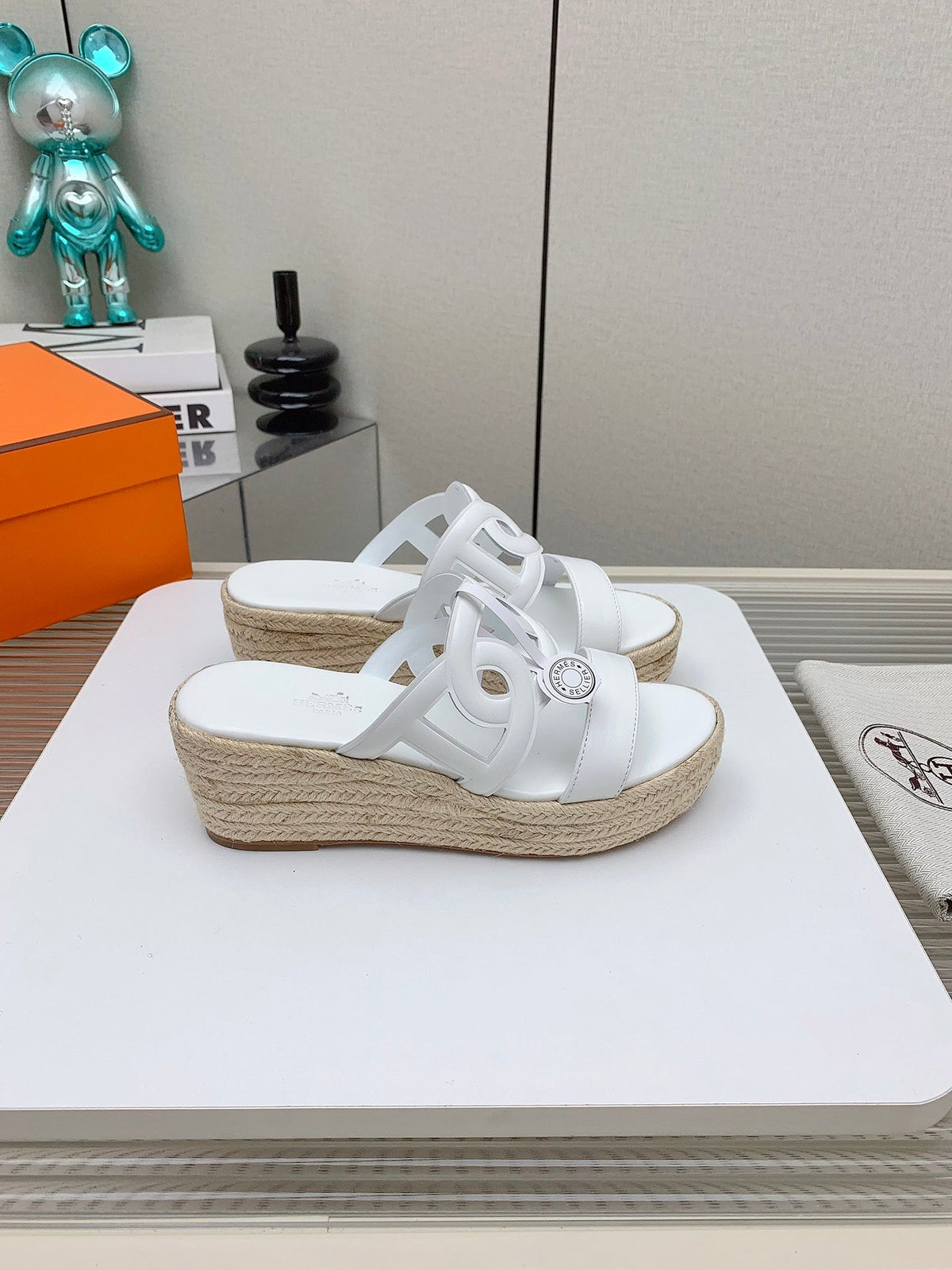 HERMES ITHEA 85 MM ESPADRILLE IN WHITE CALFSKIN