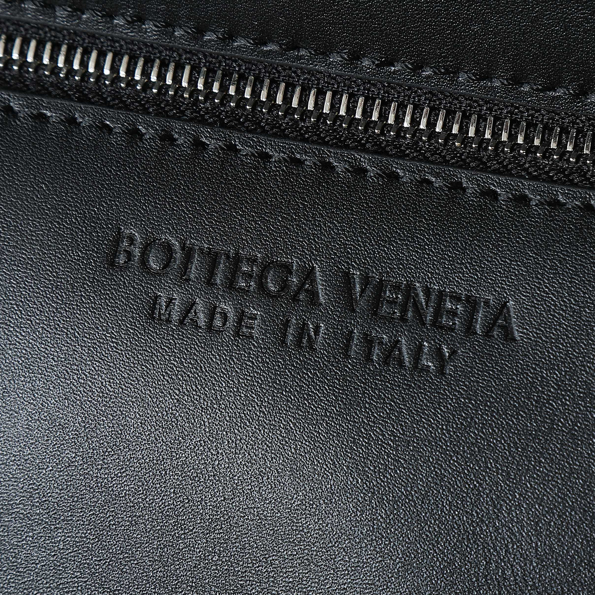 BOTTEGA VENETA 25S DIAGO 22 IN BLACK CALFSKIN PATENT SILVER HARDWARE