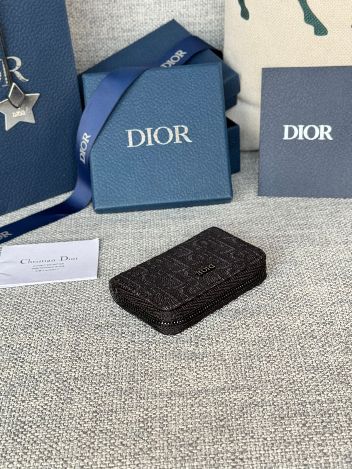 DIOR ZIPPED MINI WALLET 10 IN BLACK MONOGRAM OBLIQUE JACQUARD