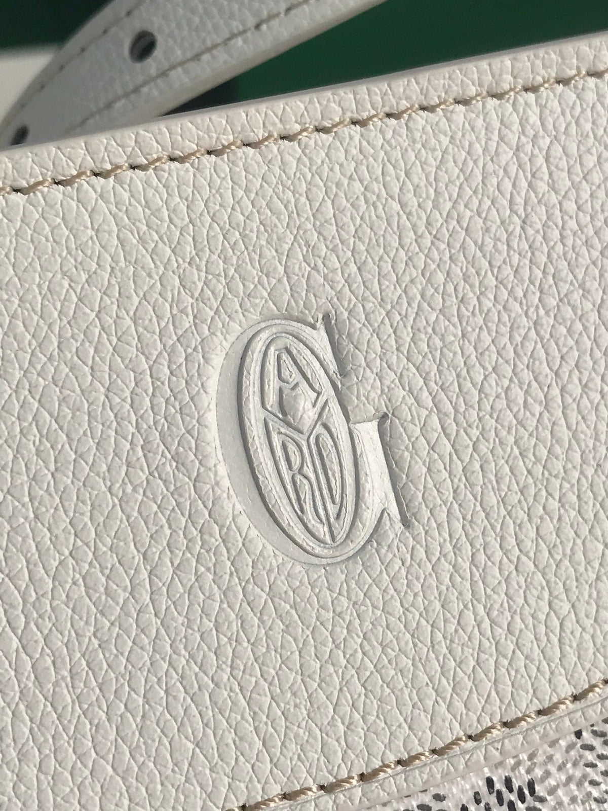 HIRONDELLE BAG 25 IN WHITE LAMBSKIN AND GOYARDINE CANVAS