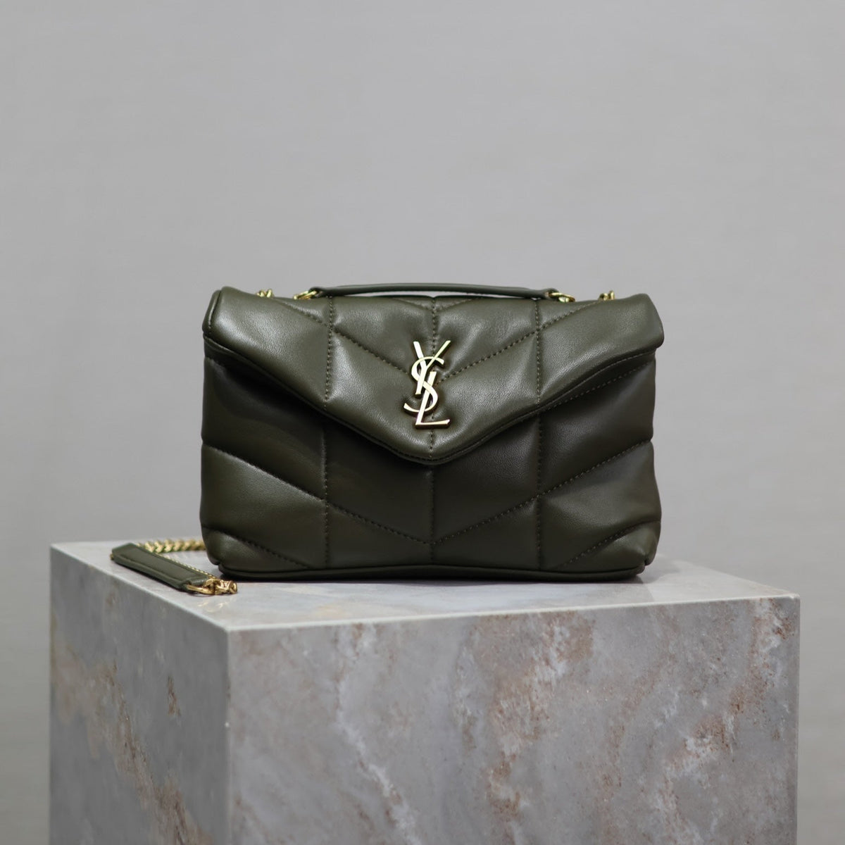 YSL 25S LOULOU PUFFER MINI 23 IN DARK OLIVE CALFSKIN GOLD HARDWARE