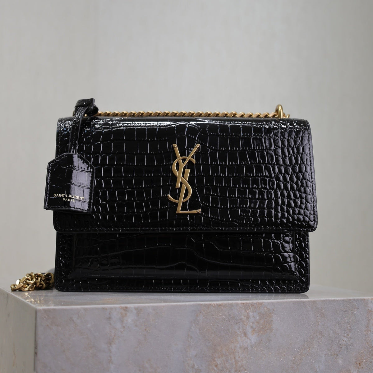 YSL 25S SUNSET MEDIUM 22 IN BLACK CROCODILE-EMBOSSED SHINY CALFSKIN GOLD HARDWARE