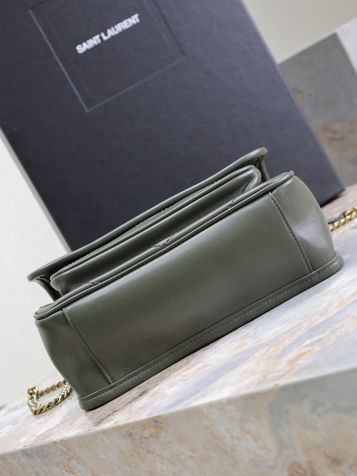 NIKI BABY 22 IN UNIFORM GREEN LAMBSKIN GOLD CHAIN