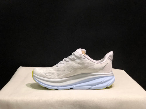 HOKA ONE ONE Clifton 9